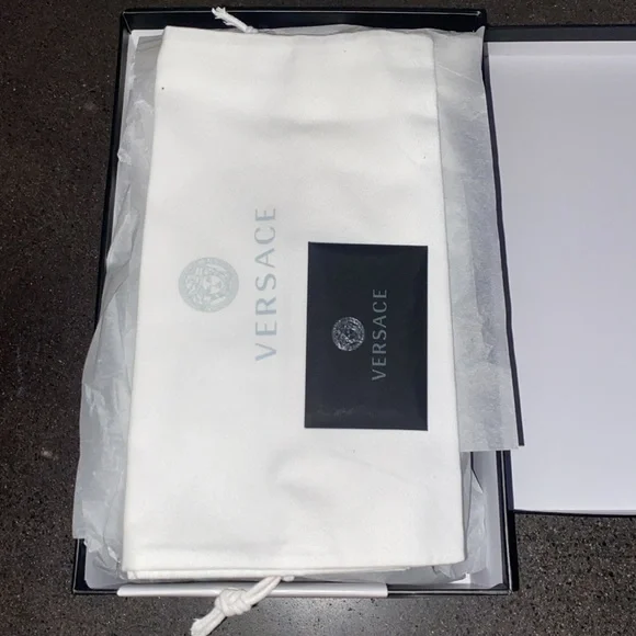 Versace Slides - Picture 3 of 3